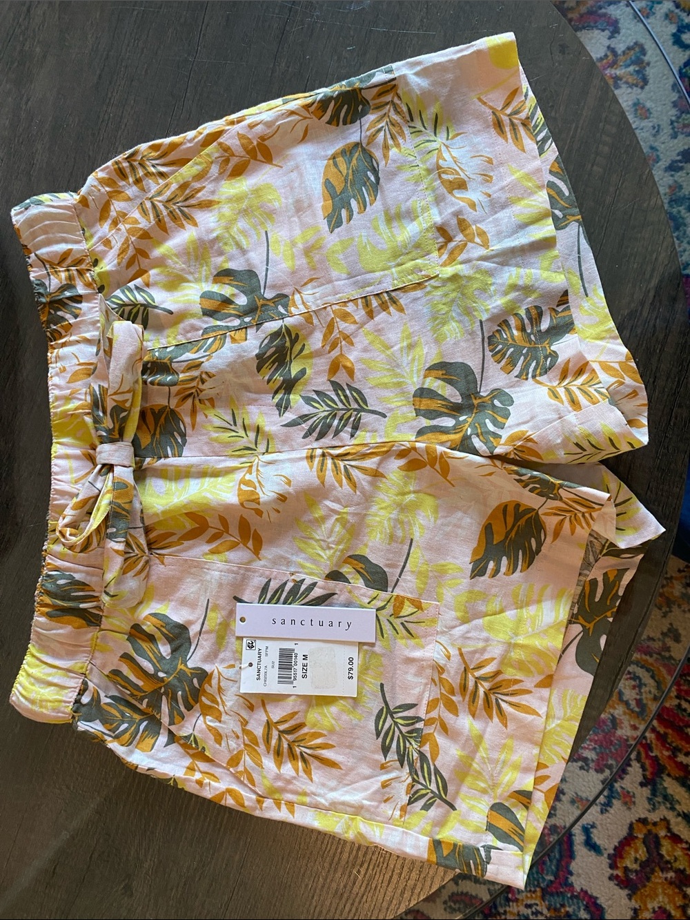 Sanctuary Pink Tropical Leaf Tie-Front Shorts - Picture 2 of 4
